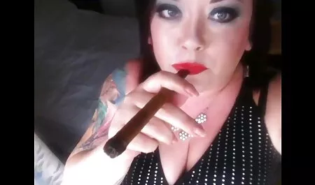 Mosás Apa farkát a zuhany sexképek videok alatt