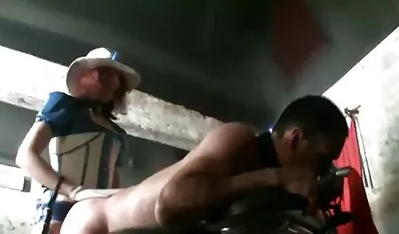 Barna háziasszony vesz egy nagy testver szex videok fekete kakas a seggét