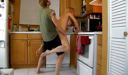A ravasz öregembernek van anya lánya szex videók egy terve.