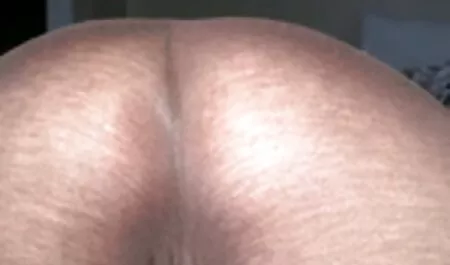 Busty babe a szexi reggeli szex video harcosok