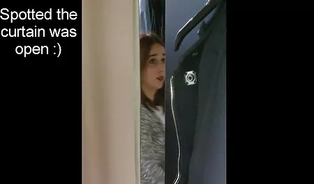 Vörös anya fia anál szex lány baszik magát ujjaival