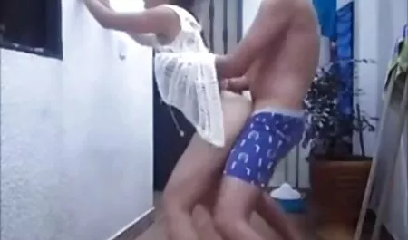 A latinok dugják orális szex filmek egymást.