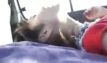 Tini szex video letoltes fekete lány barlangjába házi videó