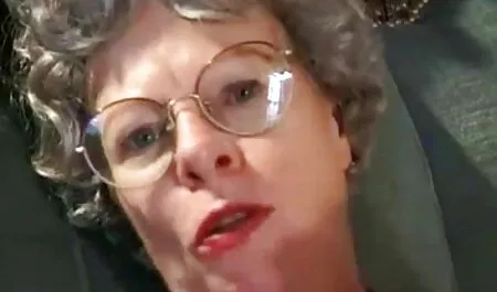 Szűk Ázsiai ribanc anya fia szex videók húzódik, hogy a maximális BBC.