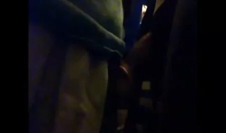Apró tini diák az édes anya lánya szex video punci fel-le.