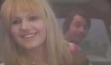 Solo Szőke Kate Shira baszik magát ujjaival 4K popó szex videók