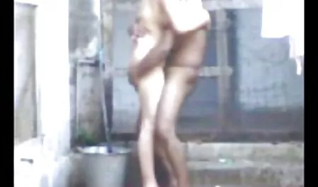 letérdel és fejét veti reggeli szex video