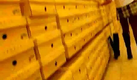 Aranyos szőke levetkőzik, maszturbál átlátszó harisnya. ingyen nézhető szex filmek