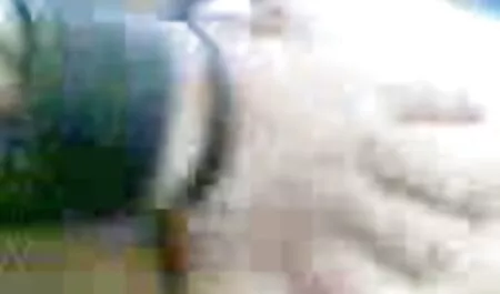 VR szexi mama unoka szex tini maszturbálni az osztályteremben